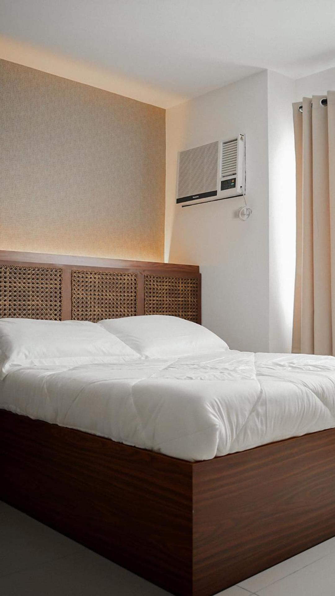 Go Hotels Bacolod Exterior foto
